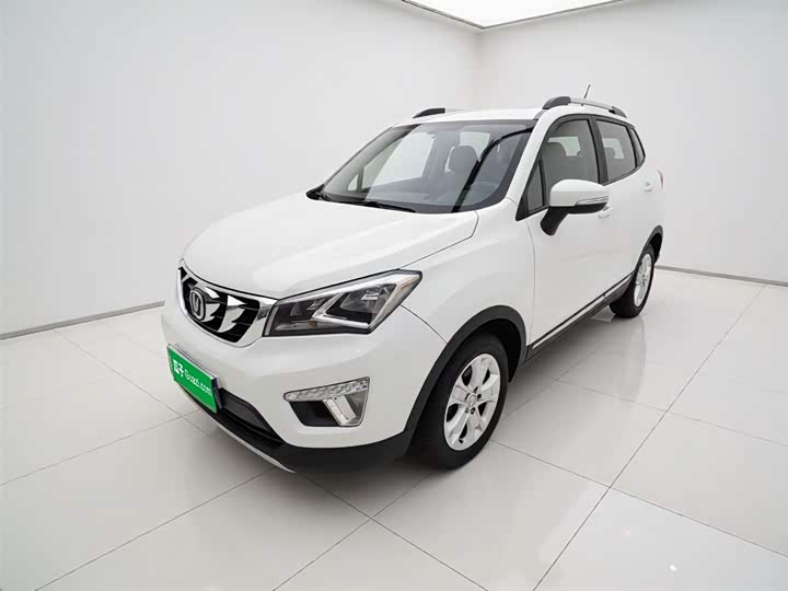 Changan CS15 2016 1.5 L AT