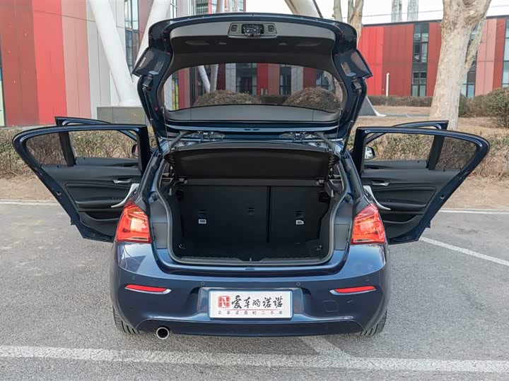 BMW 1-Series 2015 120i Leading — фото 57