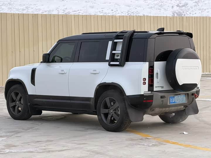 Land Rover Defender — фото 4