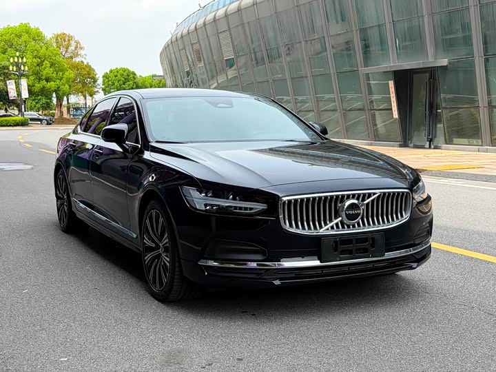 Volvo S90 2024 B 5 — фото 3