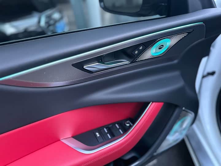 Jaguar XEL 2023 2.0 T 250 PS R-DYNAMIC S — фото 7