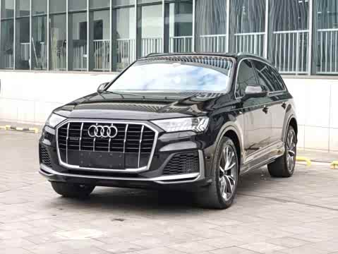 Audi Q7 2023 55 TFSI quattro S line Sport — фото 16