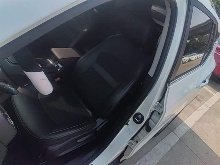 Trumpchi GS3 2017 200 T AT — фото 11