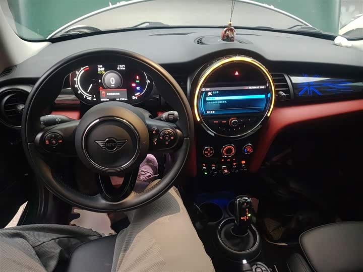 MINI Hatch — фото 10