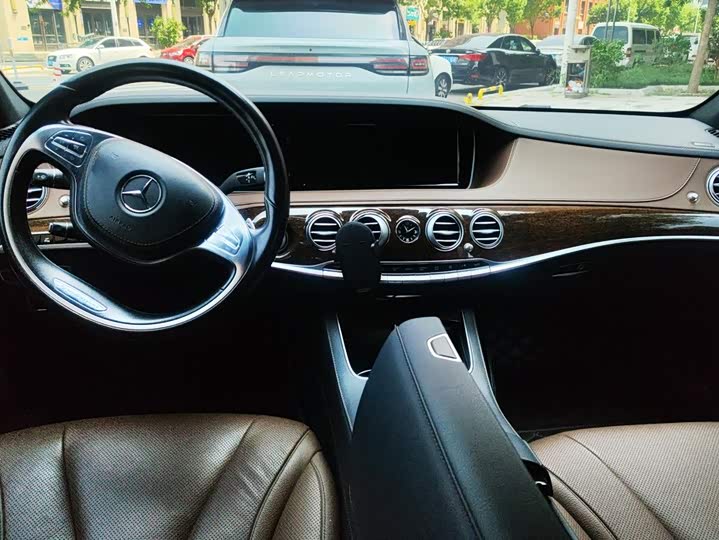 Mercedes-Benz S-Class S 320 L — фото 12