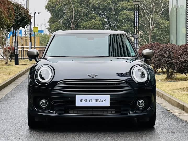 MINI Clubman — фото 2