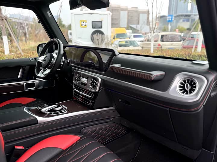 Mercedes-Benz G-Class 2019 AMG G 63 — фото 6