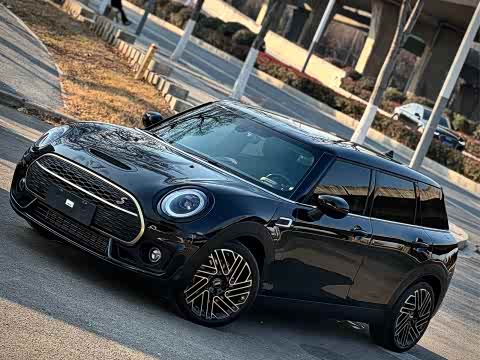 MINI Clubman — фото 17