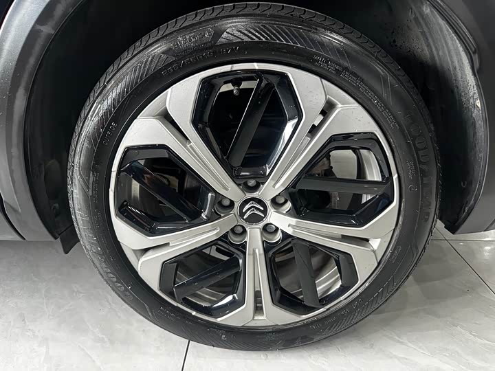 Citroen C5 X 2021 1.6 T — фото 17