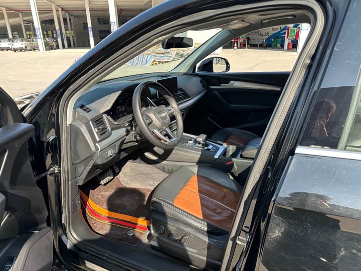 Audi Q5L 2020 40 TFSI — фото 4