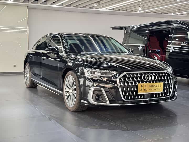Audi A8 2023 A 8 L 50 TFSI quattro — фото 3