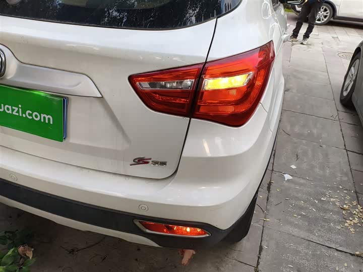 Changan CS35 2017 1.6 L ATLuxury — фото 24