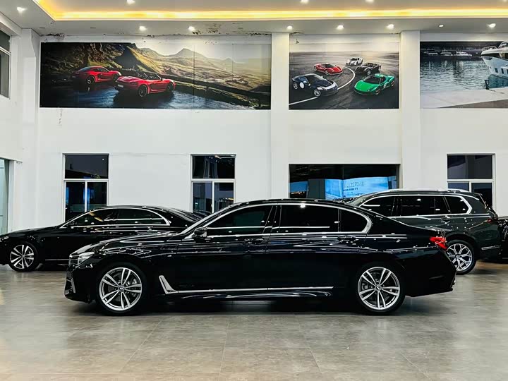 BMW 7-Series 2018 730 Li Leading M — фото 3