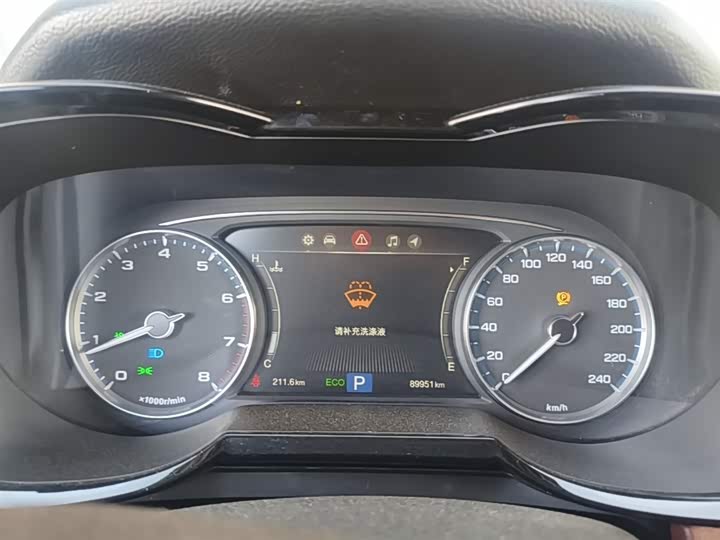 Trumpchi GS8 2017 320 T 2 WD ( ) — фото 12