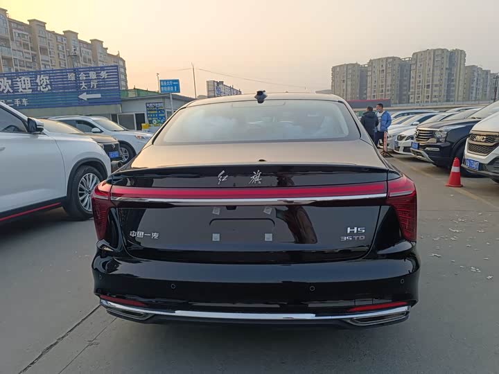 Hongqi H5 2024 1.5 T DCT — фото 22
