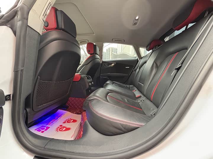 Audi A7 2018 50 TFSI quattro Comfort — фото 8