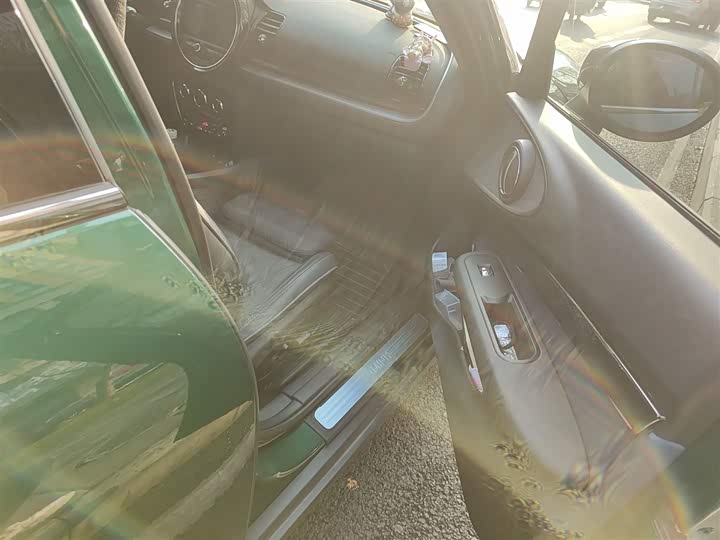MINI Clubman — фото 20