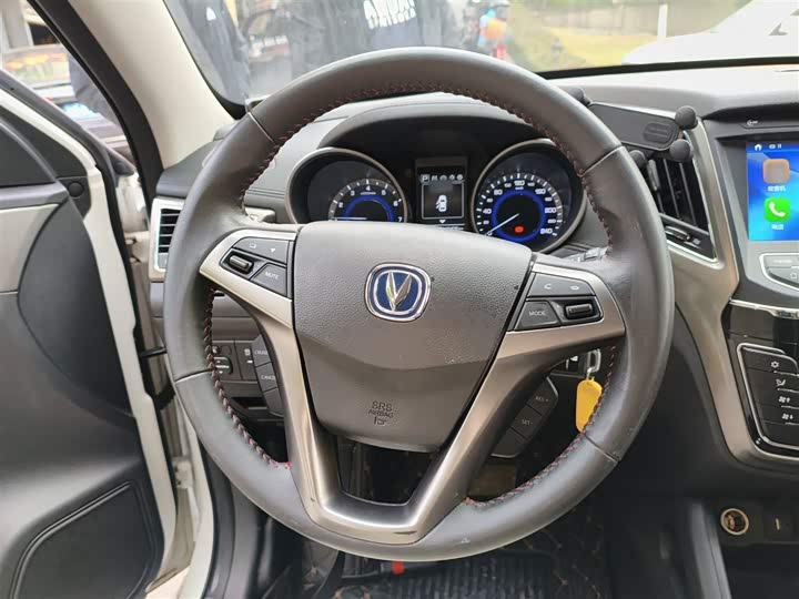 Changan CS35 2017 1.6 L ATLuxury — фото 7