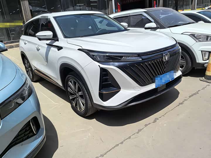 Changan CS75 PLUS 2022 2.0 T AT — фото 3