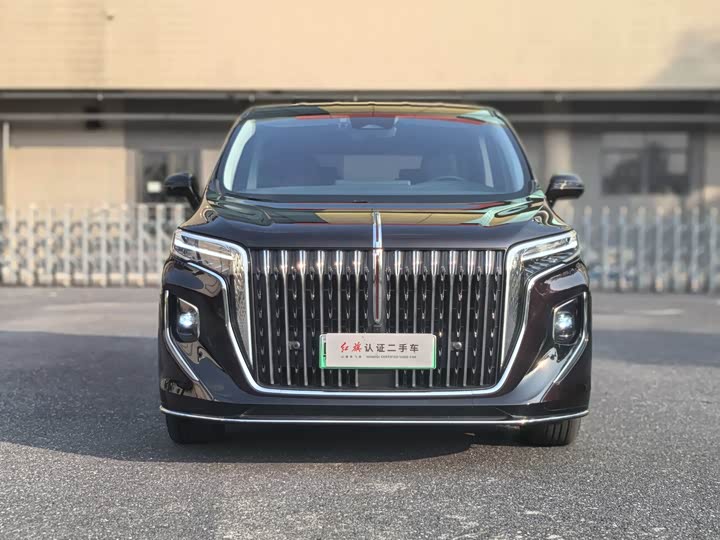 Hongqi HQ9 PHEV 2024 2.0 T 4 WD — фото 2