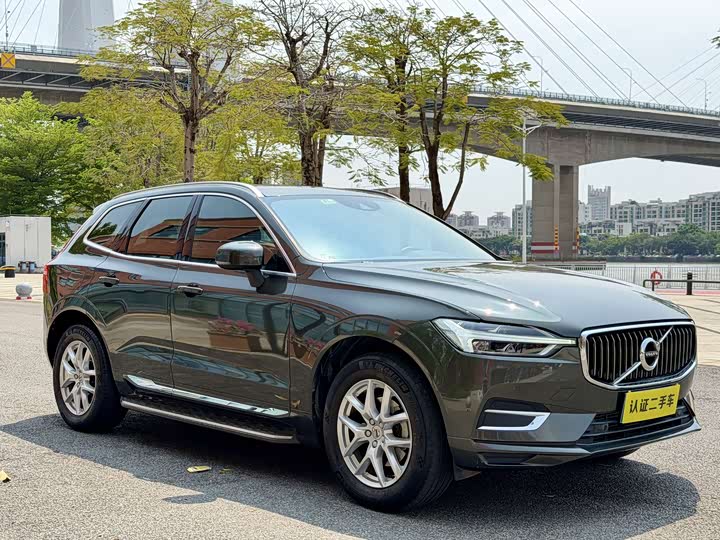 Volvo XC60 2021 T 5 4 WD — фото 7