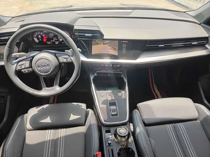 Audi A3 Sportback 35 TFSI спорт — фото 12