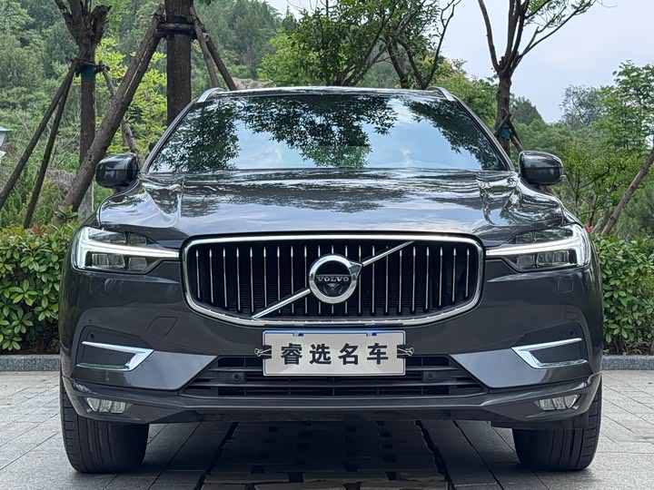 Volvo XC60 2021 T 5 4 WD — фото 2