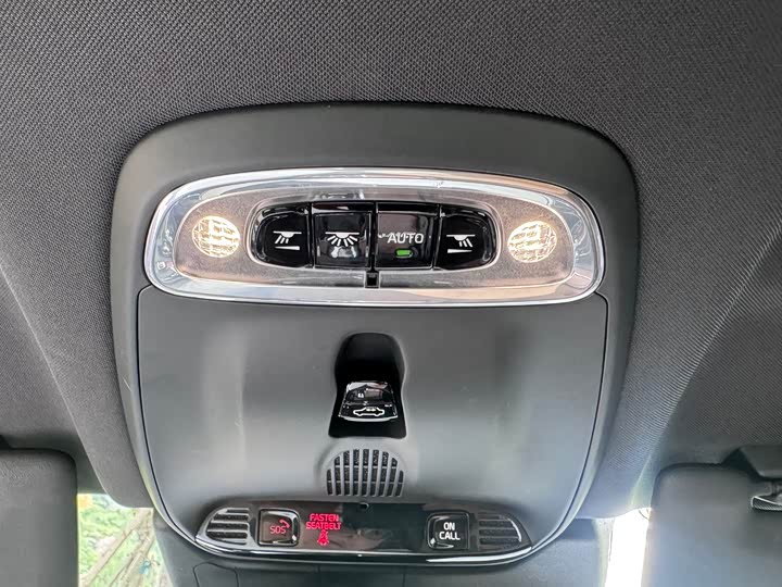 Volvo XC60 2021 T 5 4 WD — фото 19