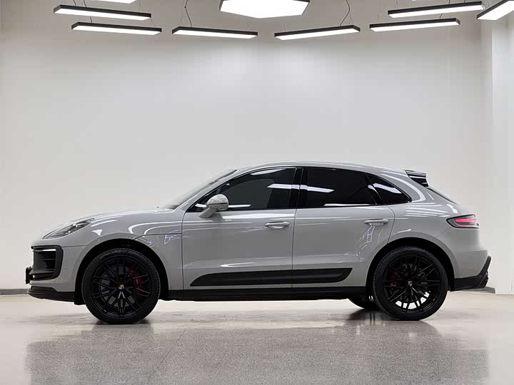 Porsche Macan 2023 Macan GTS 2.9 T — фото 5