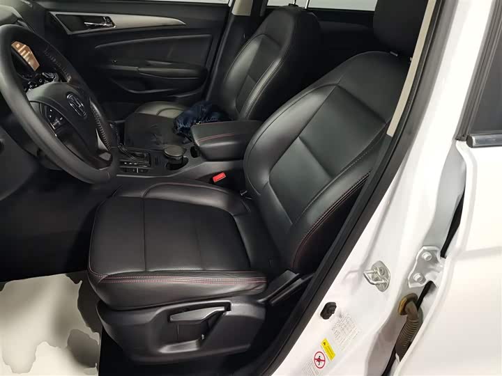 Changan CS75 2016 1.8 T ATElite V — фото 15