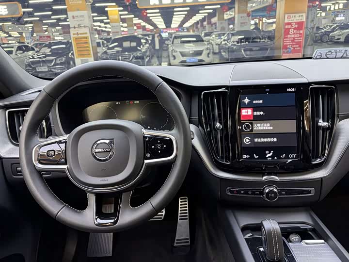 Volvo XC60 Hybrid 2021 T 8 E Hybrid — фото 5