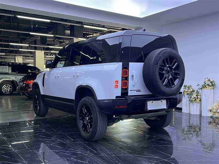Land Rover Defender — фото 23