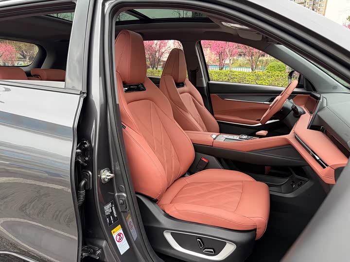 Changan CS75 PLUS 2023 1.5 T ATPremium — фото 20