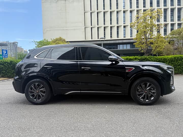 Hongqi HS5 2023 2.0 T Pro — фото 4
