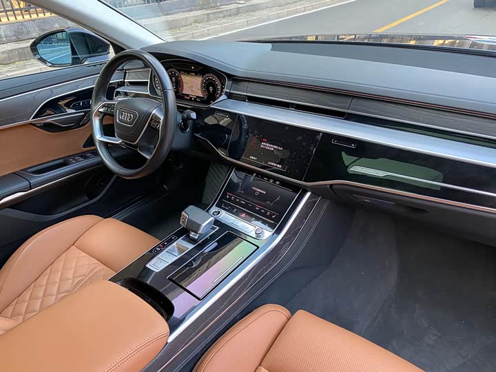 Audi A8 2024 A 8 L 50 TFSI quattro — фото 20