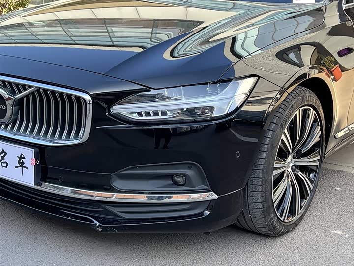Volvo S90 2025 B 5 — фото 3