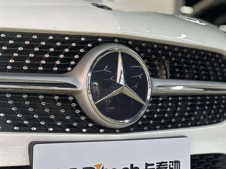 Mercedes-Benz A-Class 2019 A 200 L — фото 13