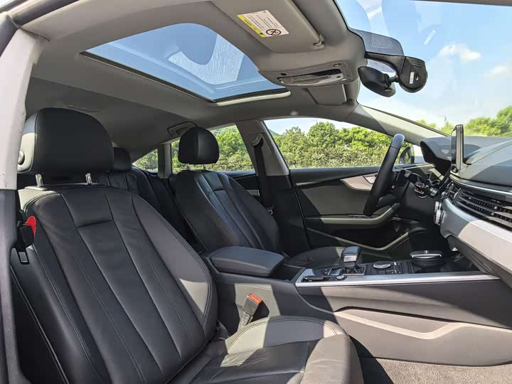 Audi A5 2019 Sportback 40 TFSI — фото 8