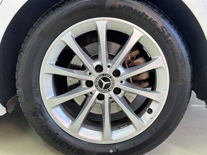 Mercedes-Benz A-Class 2019 A 200 L — фото 10
