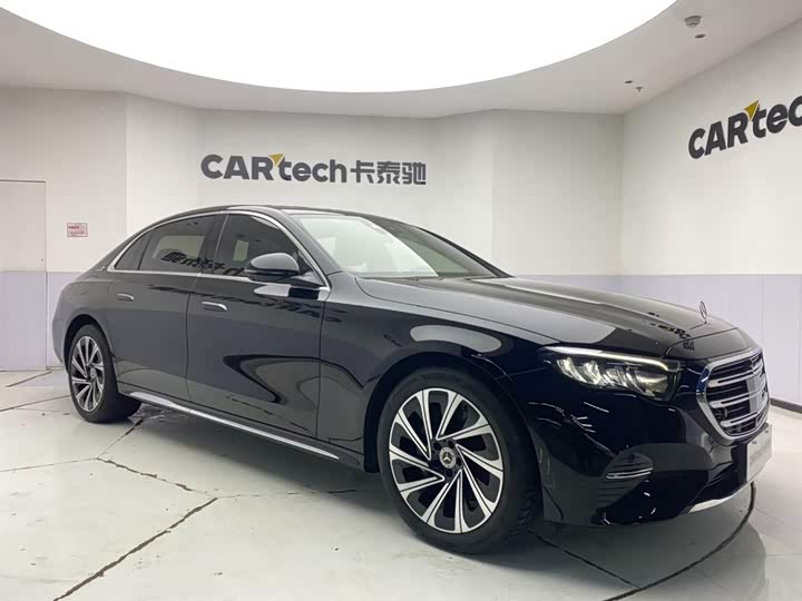 Mercedes-Benz E-Class 2024 E 300 L Luxury — фото 2