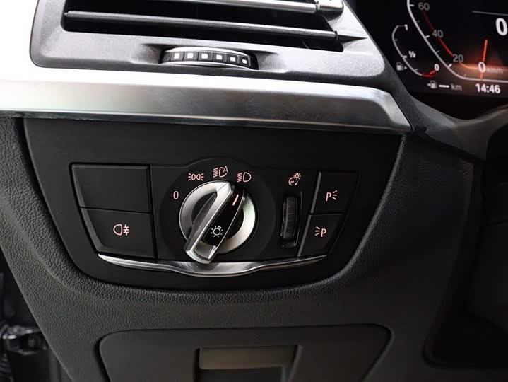 BMW X3 2023 x Drive 30i Leading M — фото 19