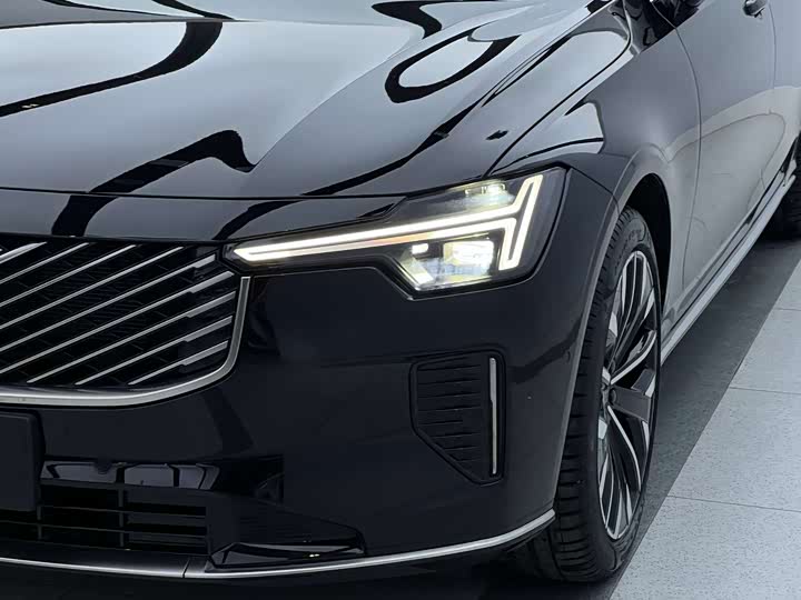 Volvo S90 2026 B 5 — фото 2