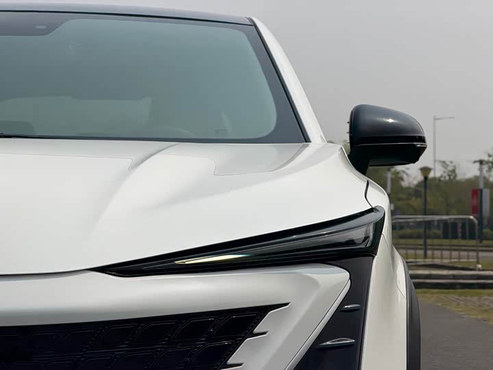 Changan UNI-T 2020 1.5 T Premium — фото 4