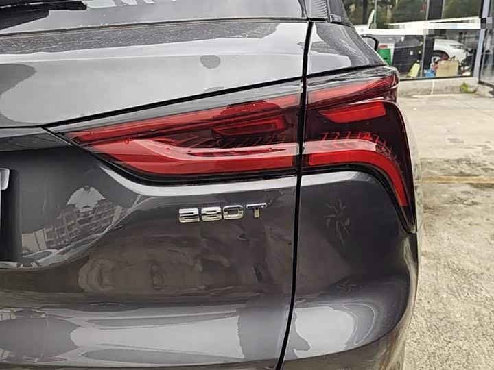 Changan CS75 PLUS 2022 1.5 T ATPremium — фото 8
