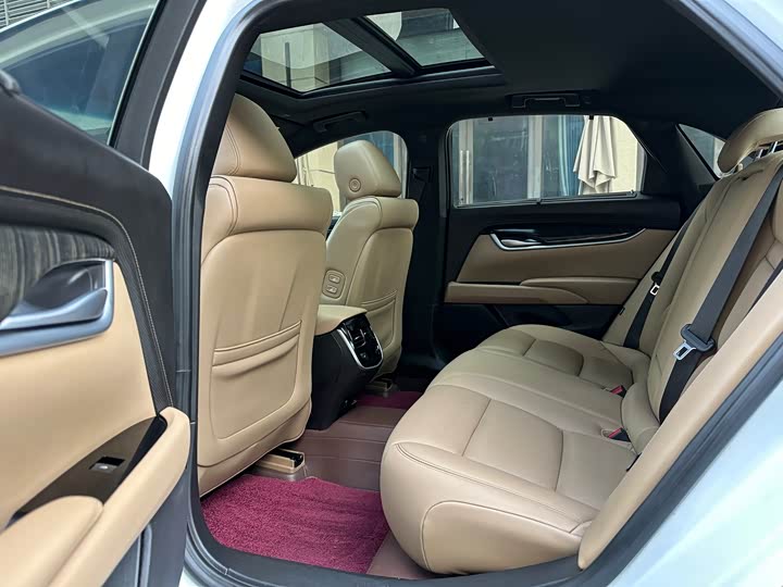 Cadillac XTS 2018 28 T Luxury — фото 10