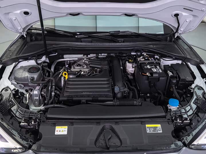 Audi A3 2024 Sportback 35 TFSI Sport — фото 8
