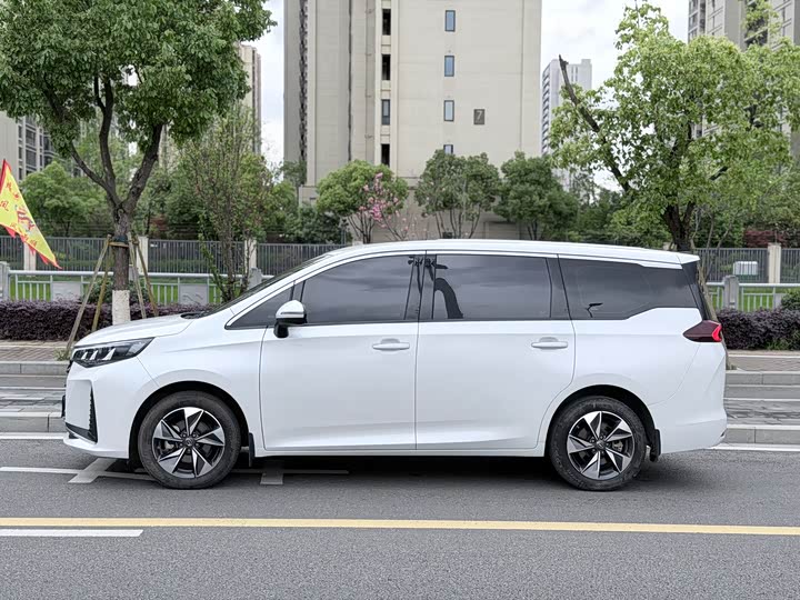 Trumpchi M6 2023 PRO 270 T DCT — фото 4