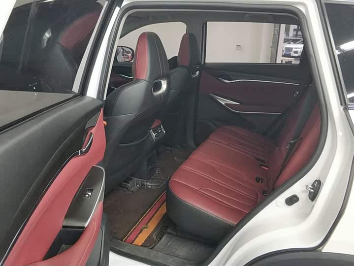 Changan CS75 PLUS 2021 2.0 T AT — фото 11