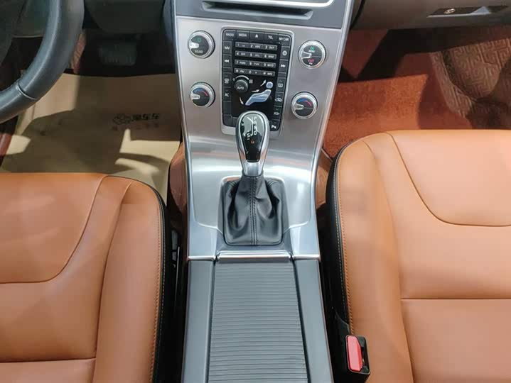 Volvo S60 2018 S 60 L T 3 — фото 16