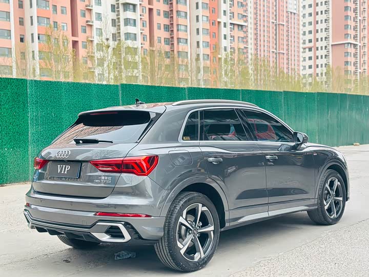 Audi Q3 2024 35 TFSI — фото 7
